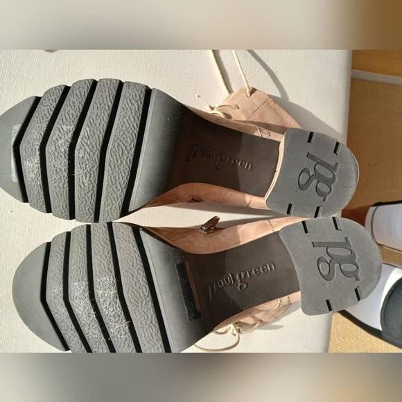 Nwot. Paul Green Erin Combat Boot in alpaca nubuck.  New. - Picture 9 of 10